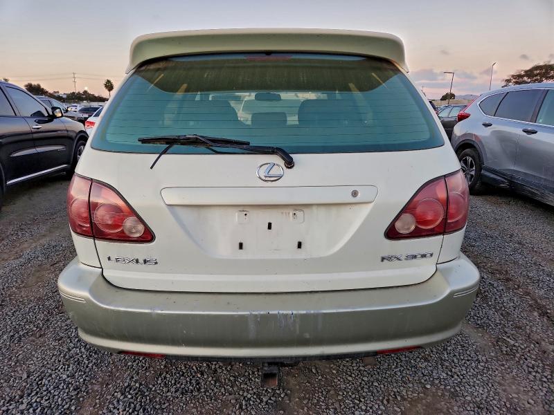 Photo 6 from auction – 2000 LEXUS RX 300 with VIN JT6HF10U8Y0114342