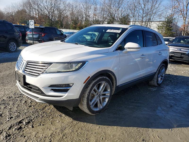 LINCOLN MKC 2015 with VIN 5LMCJ2A93FUJ29850 - Photo from auction