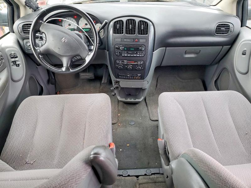 Photo 8 from auction – 2007 DODGE GRAND CARA with VIN 2D4GP44L07R234440
