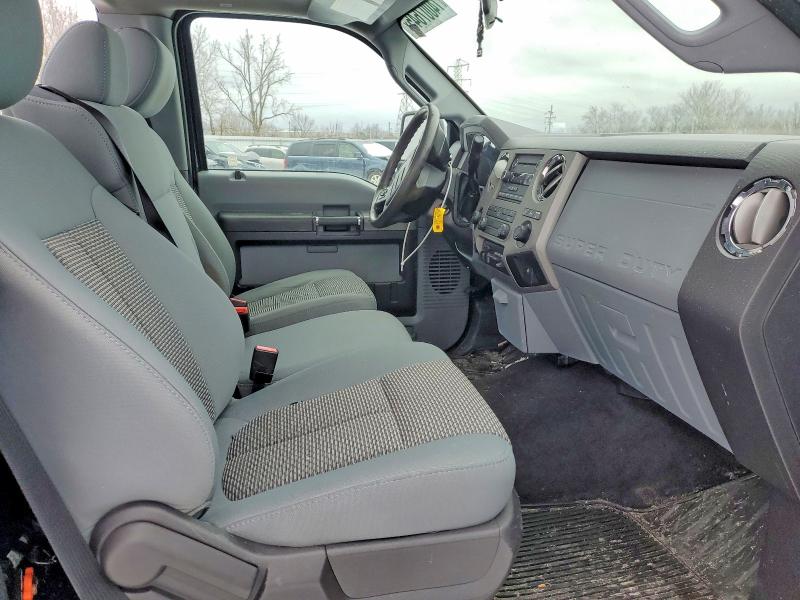 Photo 10 from auction – 2012 FORD F350 with VIN 1FTRF3B68CEB14585