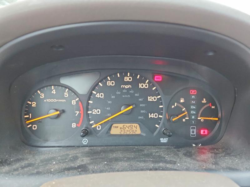 Photo 9 from auction – 2000 HONDA ACCORD with VIN 1HGCG1657YA046370