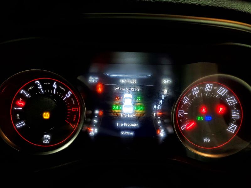 Photo 9 from auction – 2018 DODGE CHALLENGER with VIN 2C3CDZBT7JH215163