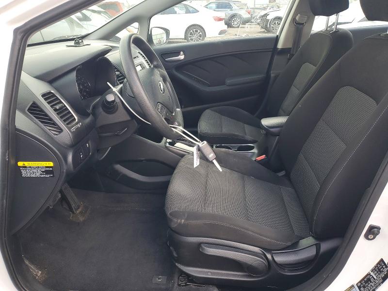 Photo 7 from auction – 2018 KIA FORTE LX with VIN 3KPFK4A71JE272833