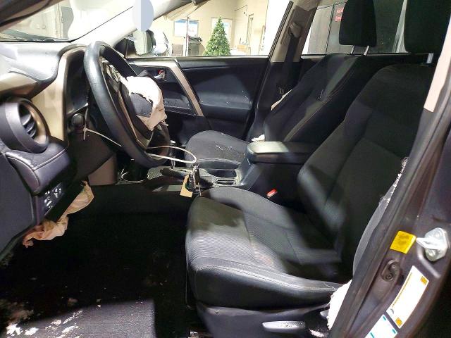 Photo 7 from auction – 2015 TOYOTA RAV4 XLE with VIN JTMRFREV9FJ047593