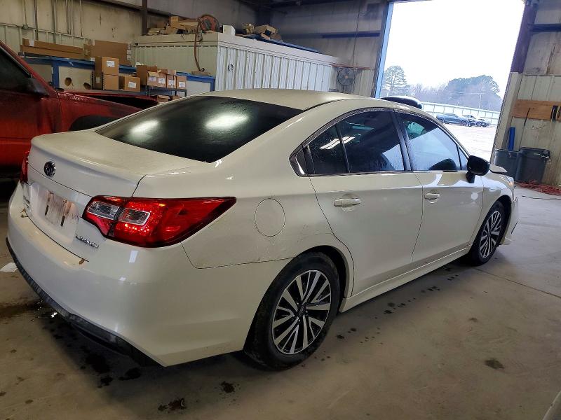 Photo 3 from auction – 2018 SUBARU LEGACY 2.5 with VIN 4S3BNAB61J3021876