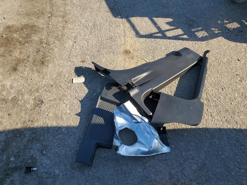Photo 13 from auction – 2021 FORD EXPLORER X with VIN 1FMSK8DH2MGA90617