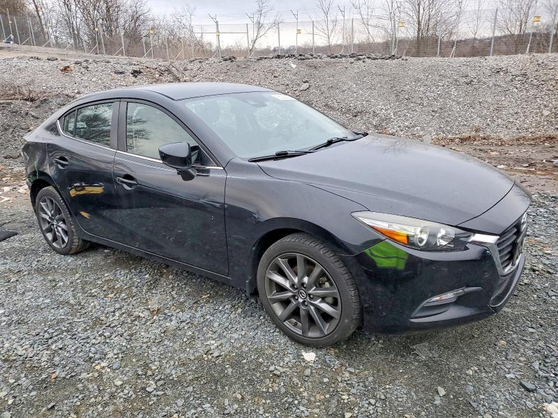 Photo 4 from auction – 2018 MAZDA 3 with VIN 3MZBN1V35JM158624