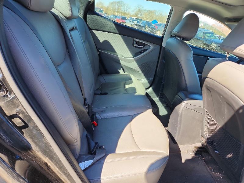 Photo 10 from auction – 2012 HYUNDAI ELANTRA with VIN 5NPDH4AE9CH127803