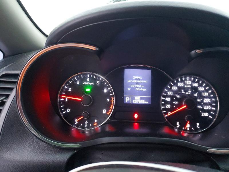 Photo 9 from auction – 2016 KIA FORTE EX with VIN KNAFX4A89G5528373