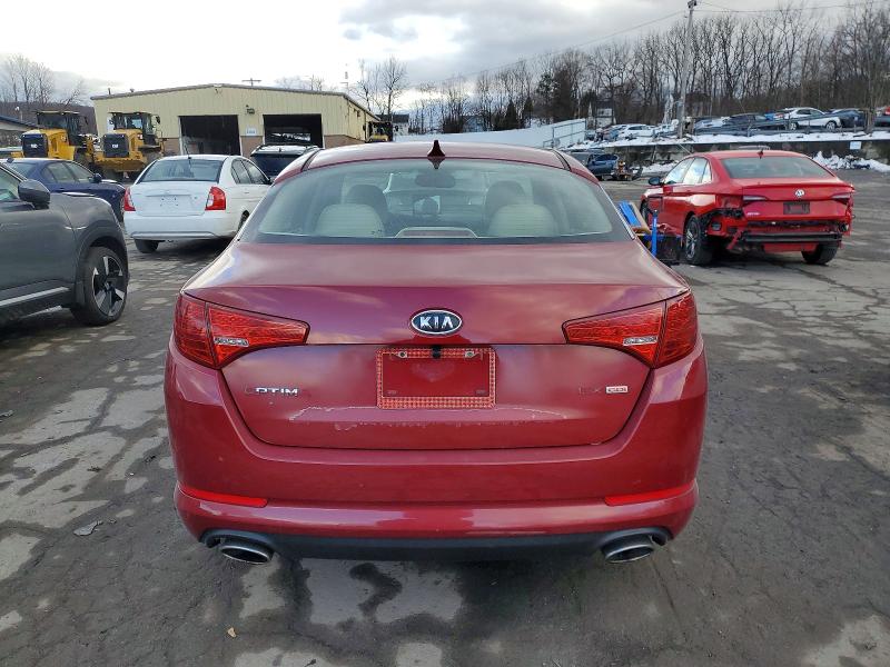 Photo 6 from auction – 2011 KIA OPTIMA EX with VIN KNAGN4A70B5077490