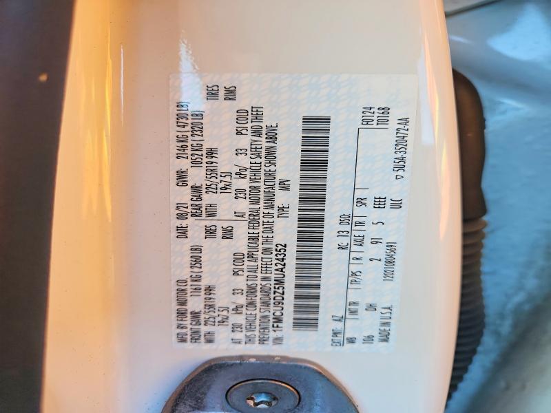Photo 14 from auction – 2021 FORD ESCAPE TIT with VIN 1FMCU9DZ5MUA24352