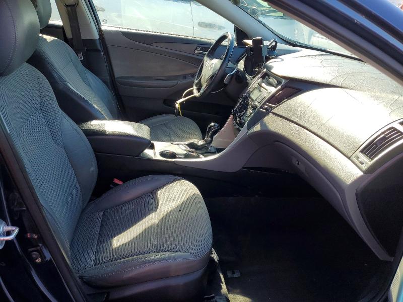 Photo 7 from auction – 2011 HYUNDAI SONATA SE with VIN 5NPEC4ACXBH124988