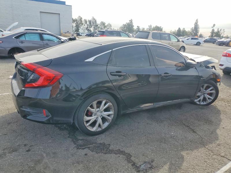 Photo 3 from auction – 2019 HONDA CIVIC with VIN 19XFC2F81KE203449