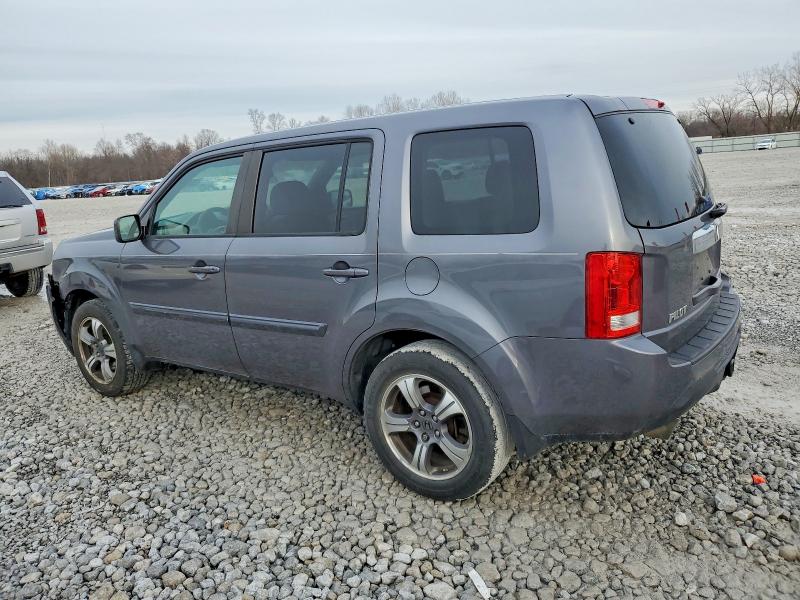 Photo 2 from auction – 2015 HONDA PILOT SE with VIN 5FNYF3H35FB004850