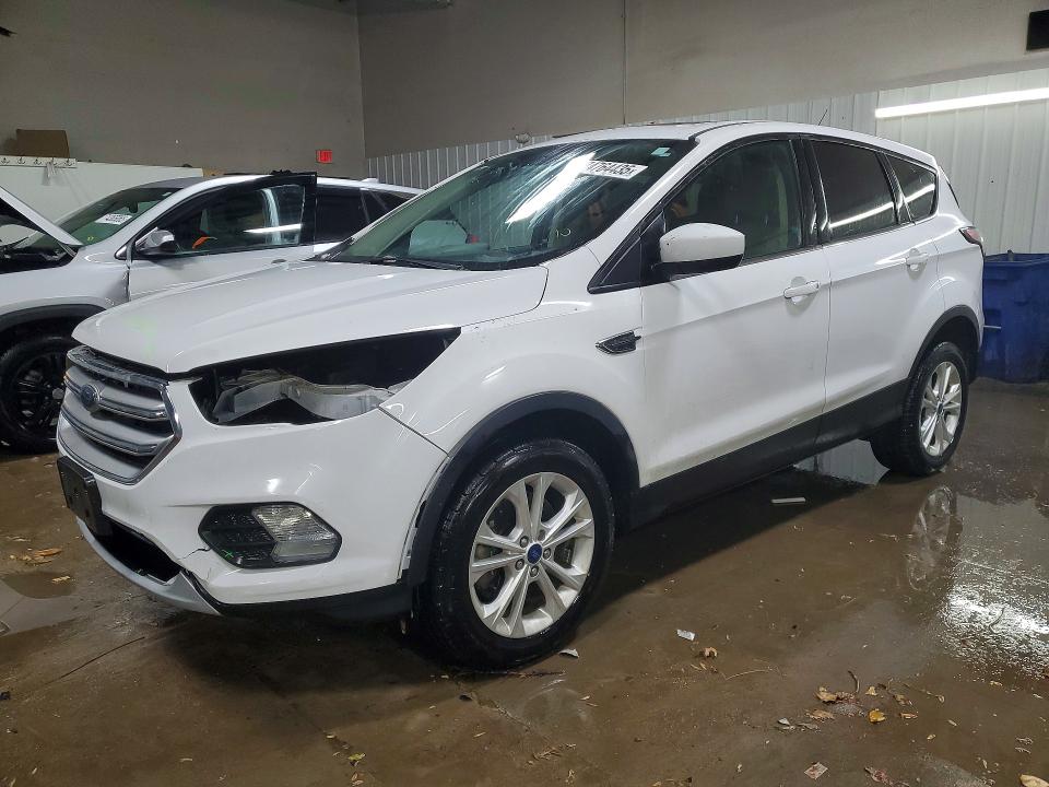 FORD ESCAPE 2017 with VIN 1FMCU9GD5HUC32088 - Photo from auction