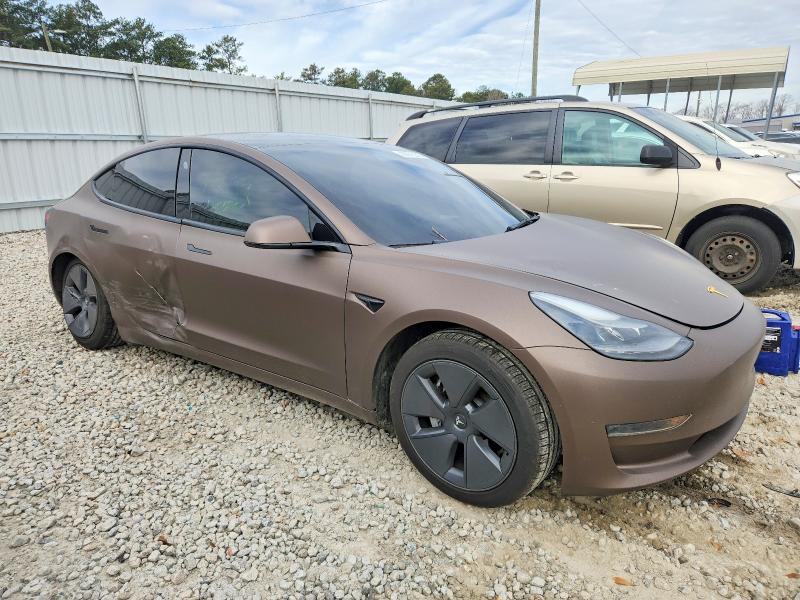 Photo 4 from auction – 2021 TESLA MODEL 3 with VIN 5YJ3E1EA4MF083252