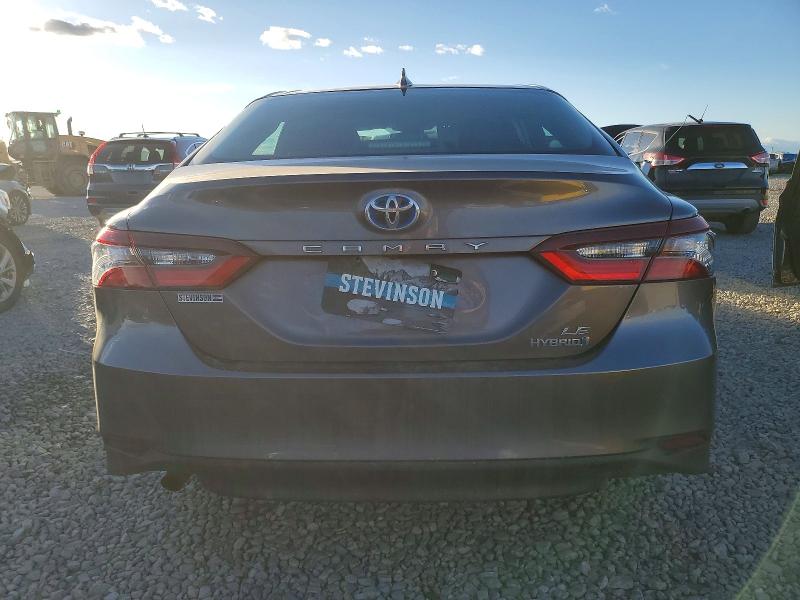 Photo 6 from auction – 2021 TOYOTA CAMRY LE with VIN 4T1C31AK1MU550960