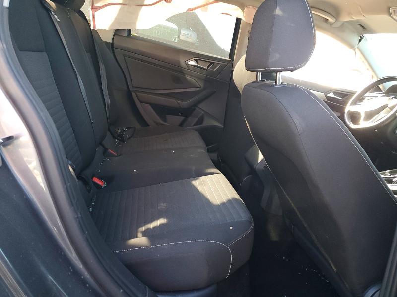 Photo 10 from auction – 2024 VOLKSWAGEN JETTA with VIN 3VW5M7BU1RM046236
