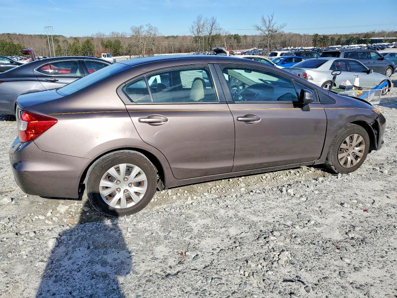 Photo 3 from auction – 2012 HONDA CIVIC LX with VIN 2HGFB2F56CH579810
