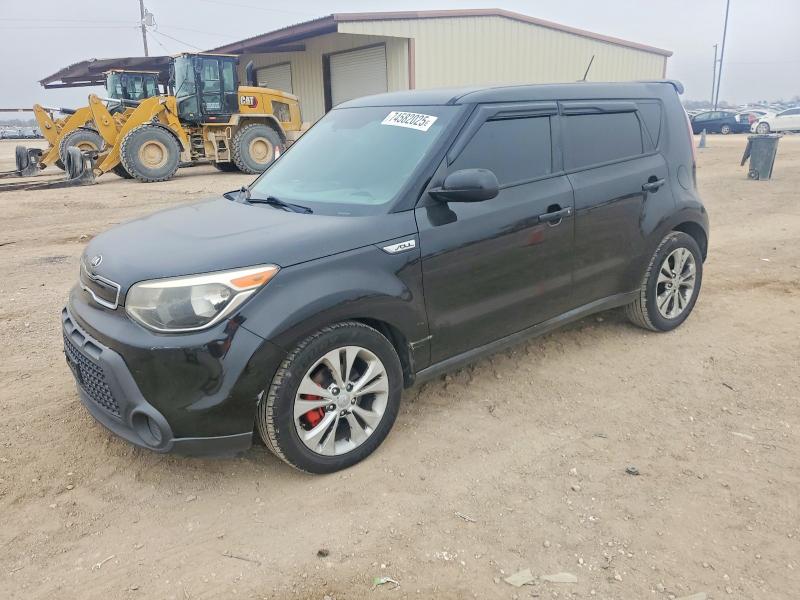 KIA SOUL + 2015 with VIN KNDJP3A57F7210901 - Photo from auction