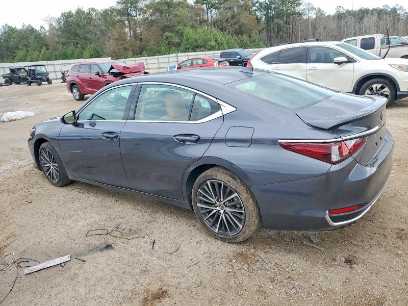 Photo 2 from auction – 2022 LEXUS ES 300H BA with VIN 58ADA1C19NU025685