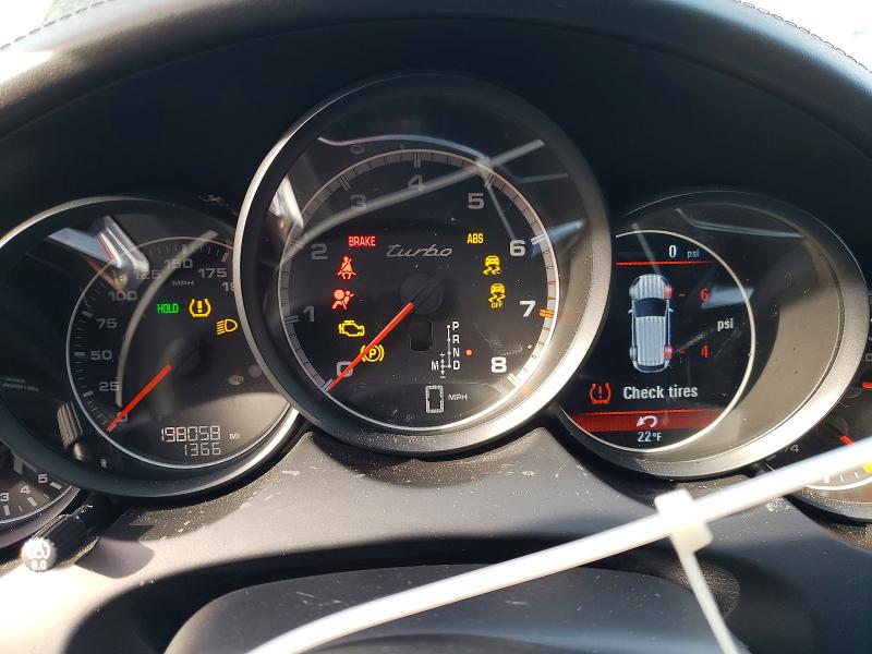Photo 9 from auction – 2015 PORSCHE CAYENNE TU with VIN WP1AC2A26FLA80952