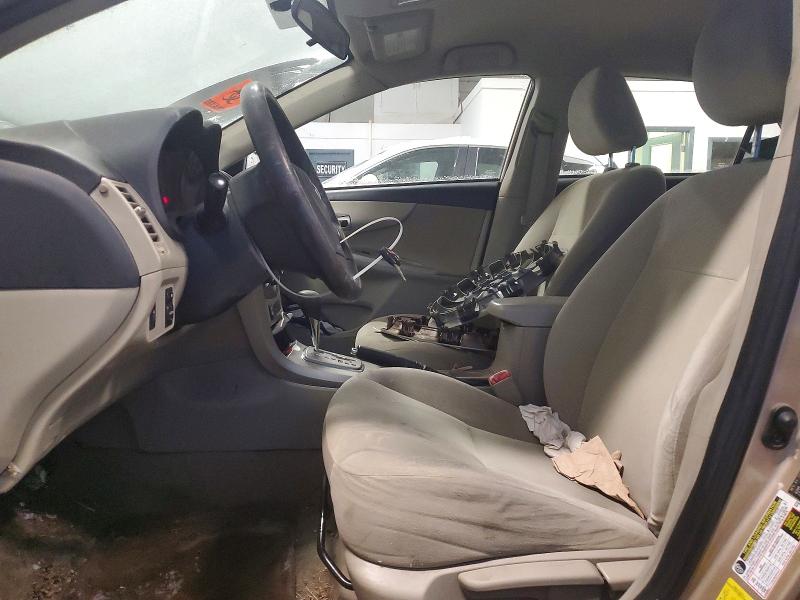 Photo 7 from auction – 2013 TOYOTA COROLLA with VIN 2T1BU4EEXDC920528