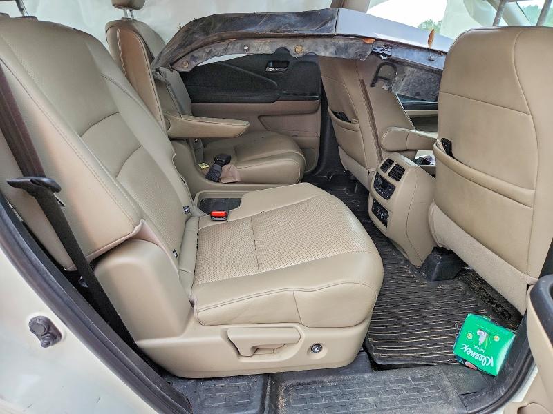 Photo 11 from auction – 2019 HONDA PILOT ELIT with VIN 5FNYF6H01KB021601