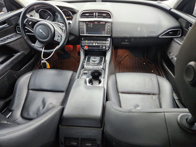 Photo 8 from auction – 2017 JAGUAR XE with VIN SAJAR4BG0HA973723