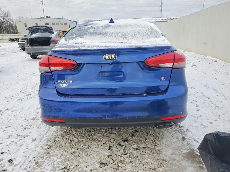 Photo 6 from auction – 2018 KIA FORTE LX with VIN 3KPFL4A77JE221365