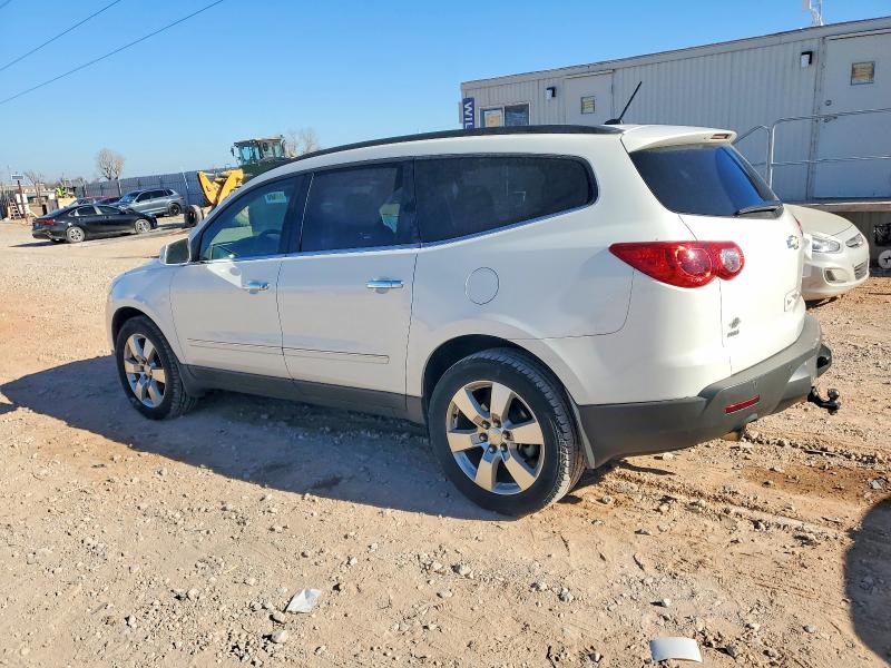 Photo 2 from auction – 2012 CHEVROLET TRAVERSE L with VIN 1GNKVLED5CJ394401