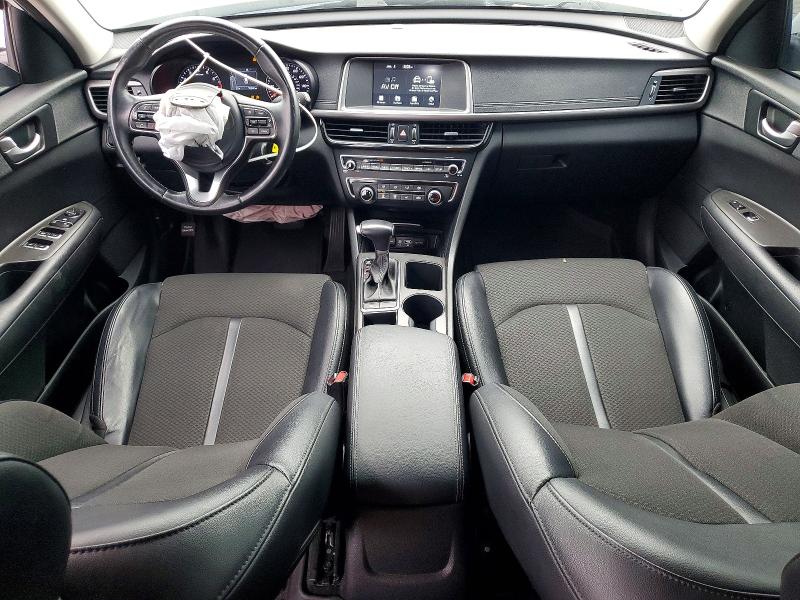 Photo 8 from auction – 2018 KIA OPTIMA with VIN 5XXGT4L33JG236578