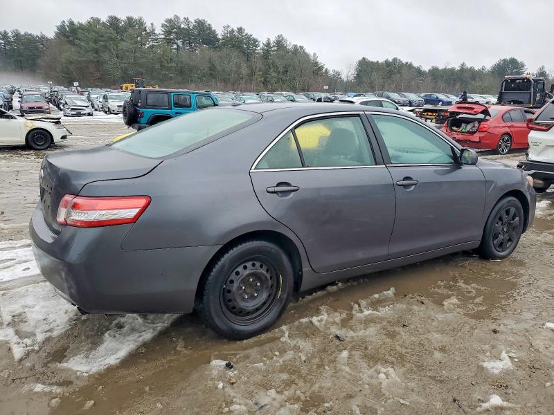 Photo 3 from auction – 2011 TOYOTA CAMRY with VIN 4T1BF3EK6BU120234