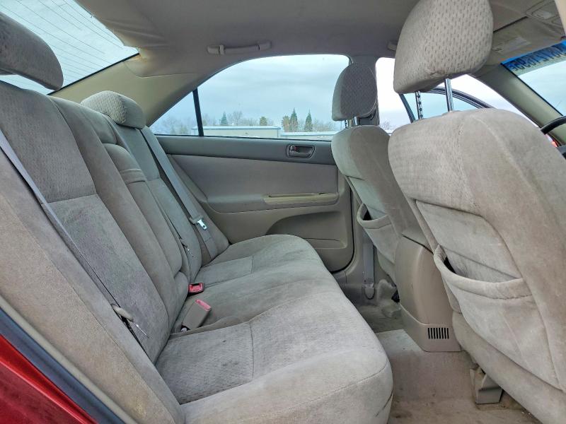 Photo 10 from auction – 2004 TOYOTA CAMRY with VIN 4T1BE32K14U370393