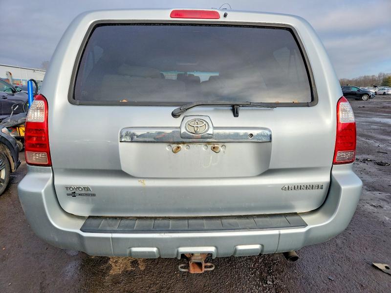 Photo 6 from auction – 2007 TOYOTA 4RUNNER SR with VIN JTEBU14R870113292