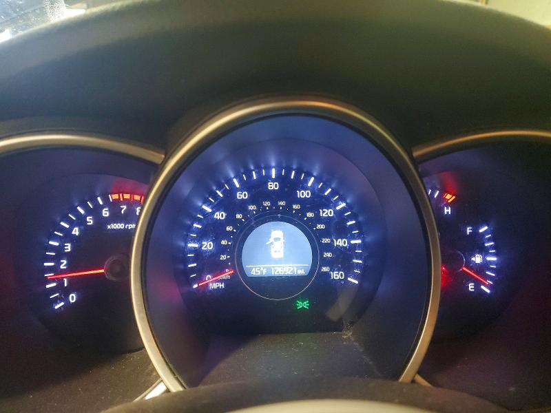 Photo 9 from auction – 2015 KIA OPTIMA LX with VIN KNAGM4A70F5558610