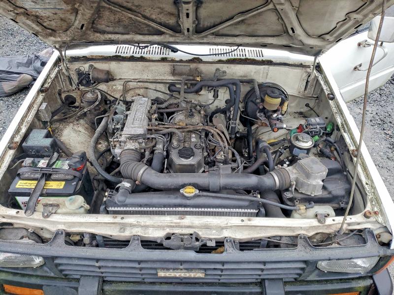 Photo 11 from auction – 1985 TOYOTA PICKUP 1 T with VIN JT4RN55F8F0147033