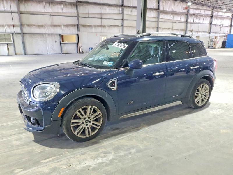 MINI COOPER S C 2017 with VIN WMZYT5C33H3E18840 - Photo from auction