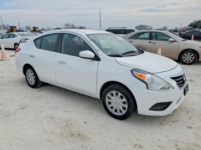 Photo 4 from auction – 2019 NISSAN VERSA S with VIN 3N1CN7AP0KL843854