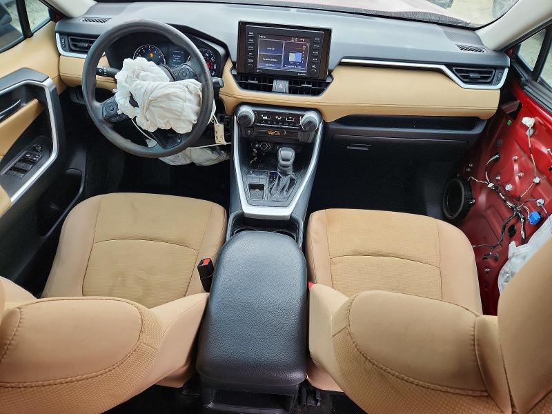 Photo 8 from auction – 2021 TOYOTA RAV4 with VIN 2T3H1RFV5MW164580