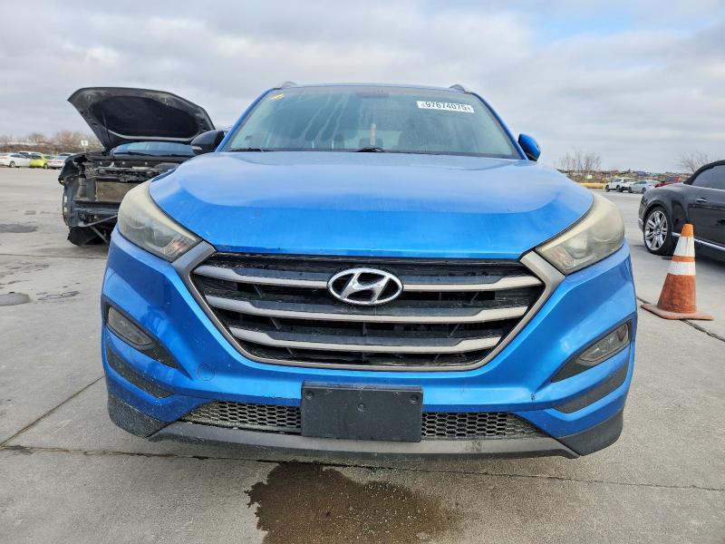 Photo 5 from auction – 2016 HYUNDAI TUCSON LIM with VIN KM8J33A23GU024742