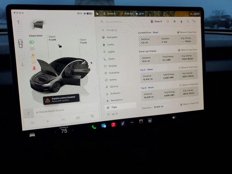 Photo 9 from auction – 2025 TESLA MODEL 3 with VIN 5YJ3E1EB8SF989717