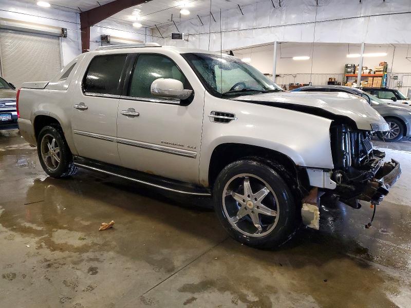 Photo 4 from auction – 2010 CADILLAC ESCALADE E with VIN 3GYVKMEF1AG108073