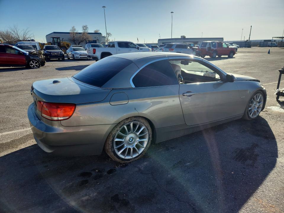 Photo 3 from auction – 2007 BMW 328 with VIN WBAWL13577PX13829