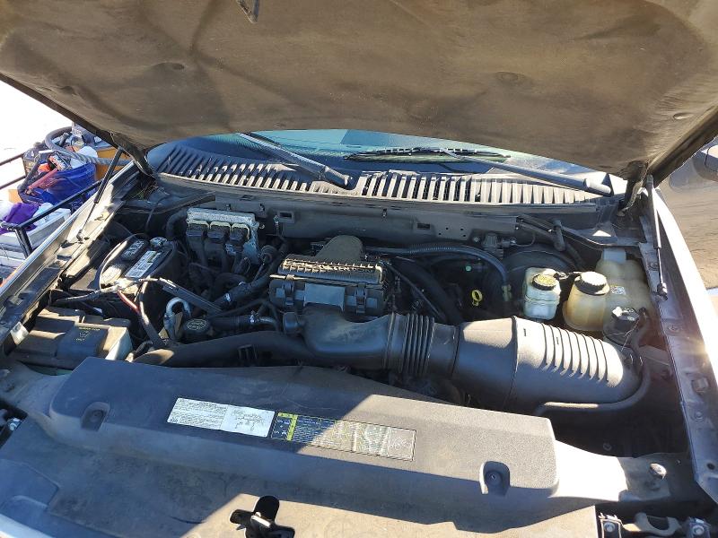 Photo 12 from auction – 2005 FORD EXPEDITION with VIN 1FMPU17545LA81967