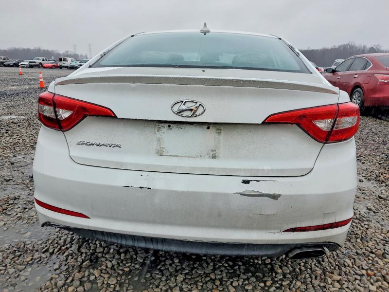 Photo 6 from auction – 2016 HYUNDAI SONATA SE with VIN 5NPE24AF7GH273198