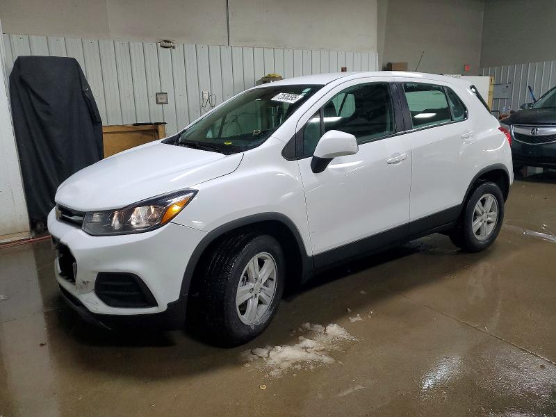 CHEVROLET TRAX LS 2018 with VIN KL7CJNSB0JB548749 - Photo from auction