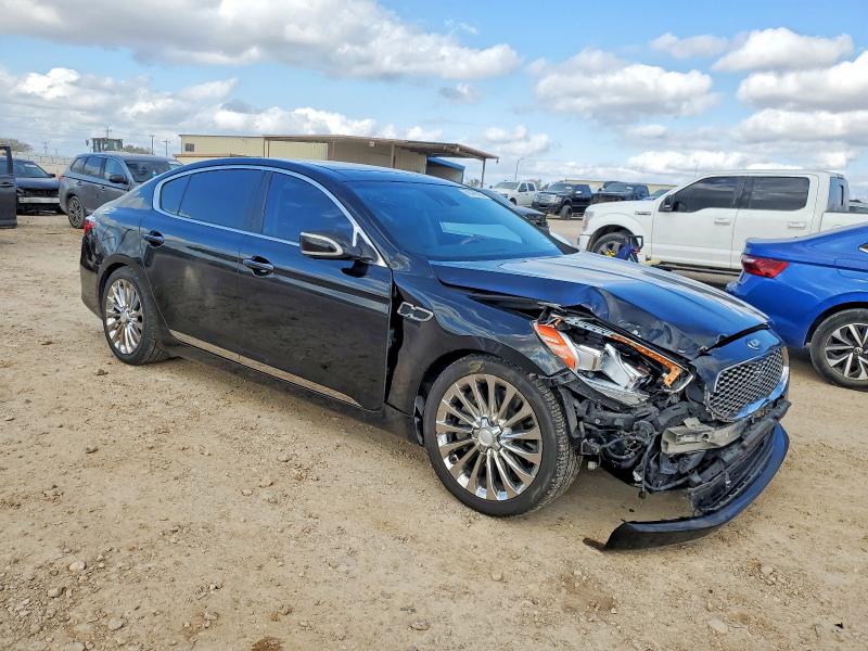 Foto 4 de la subasta – 2016 KIA K900 con VIN KNALW4D47G6028592