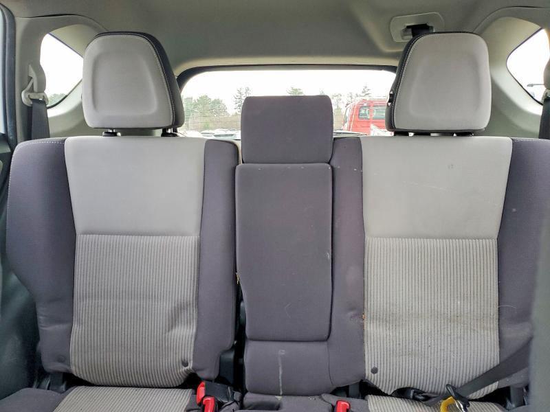 Photo 10 from auction – 2015 TOYOTA RAV4 with VIN JTMRFREV3FJ046293