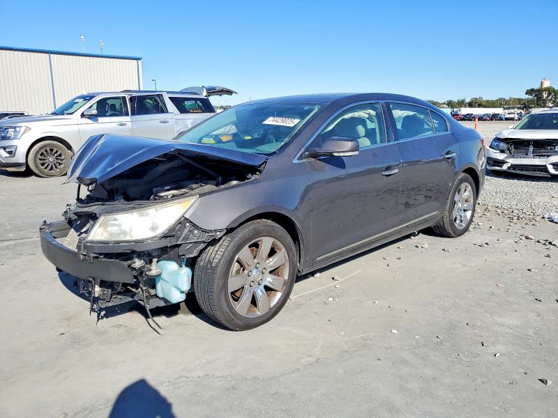 BUICK LACROSSE 2013 con VIN 1G4GC5E38DF174810 - Foto de la subasta